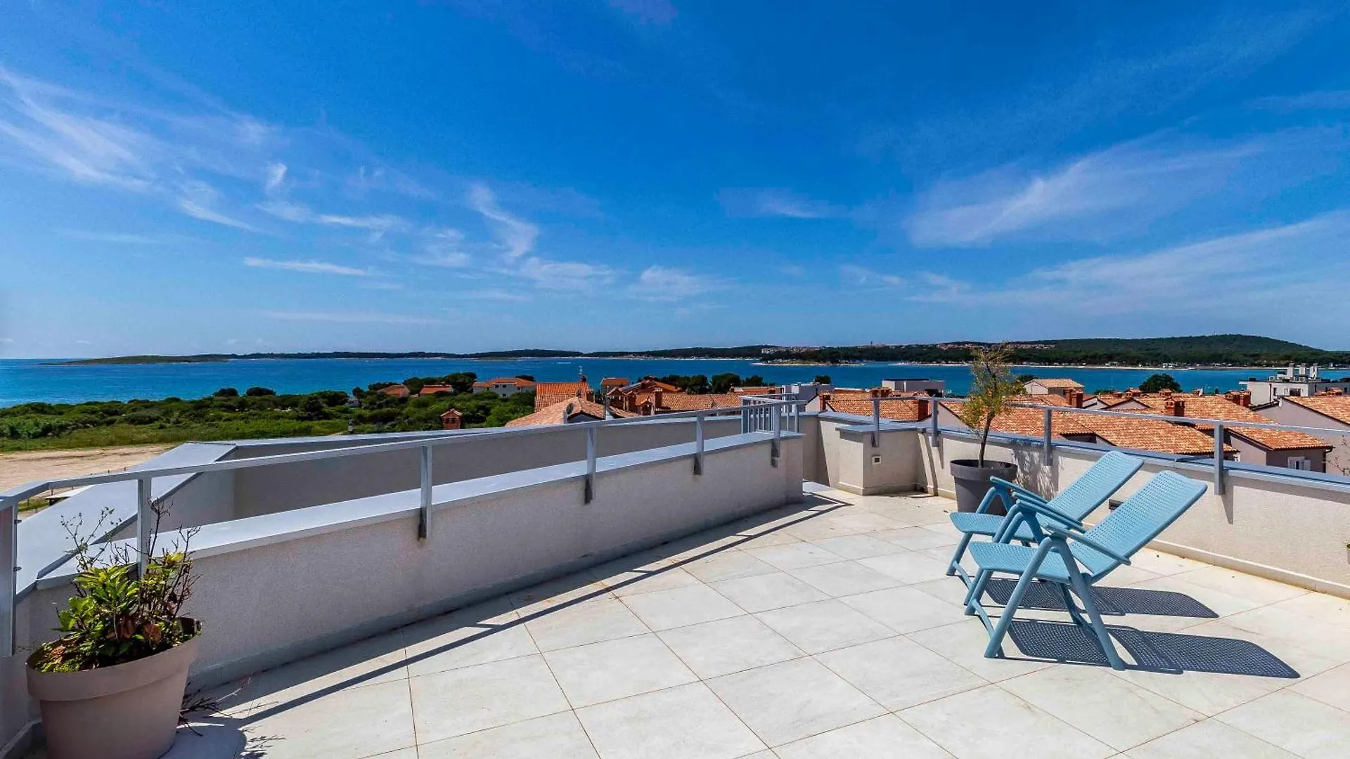 Villa Oceandream - Meerblick - Beheizter Pool - Hydromassage Medulin