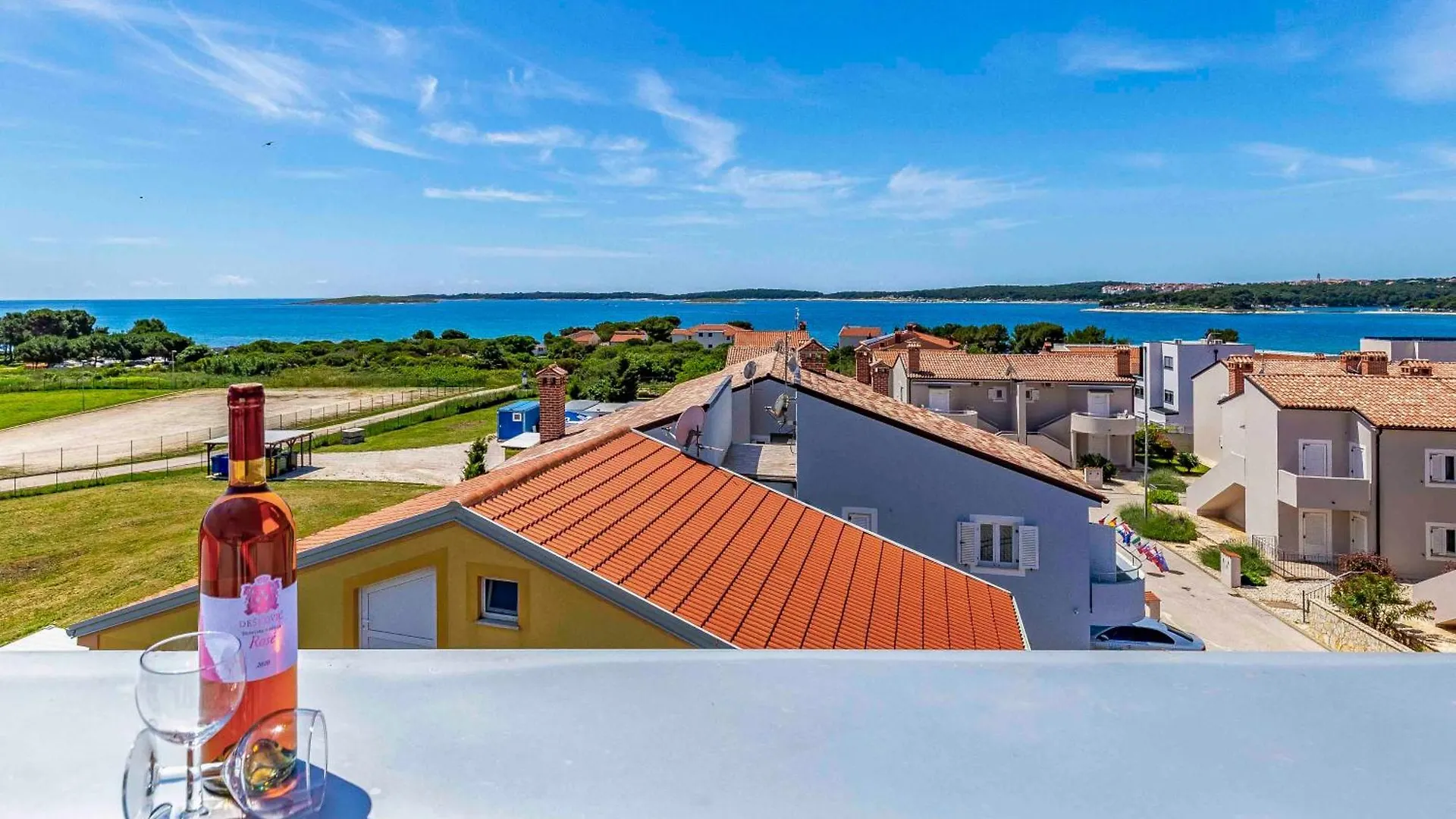 Villa Oceandream - Meerblick - Beheizter Pool - Hydromassage Medulin Croatia