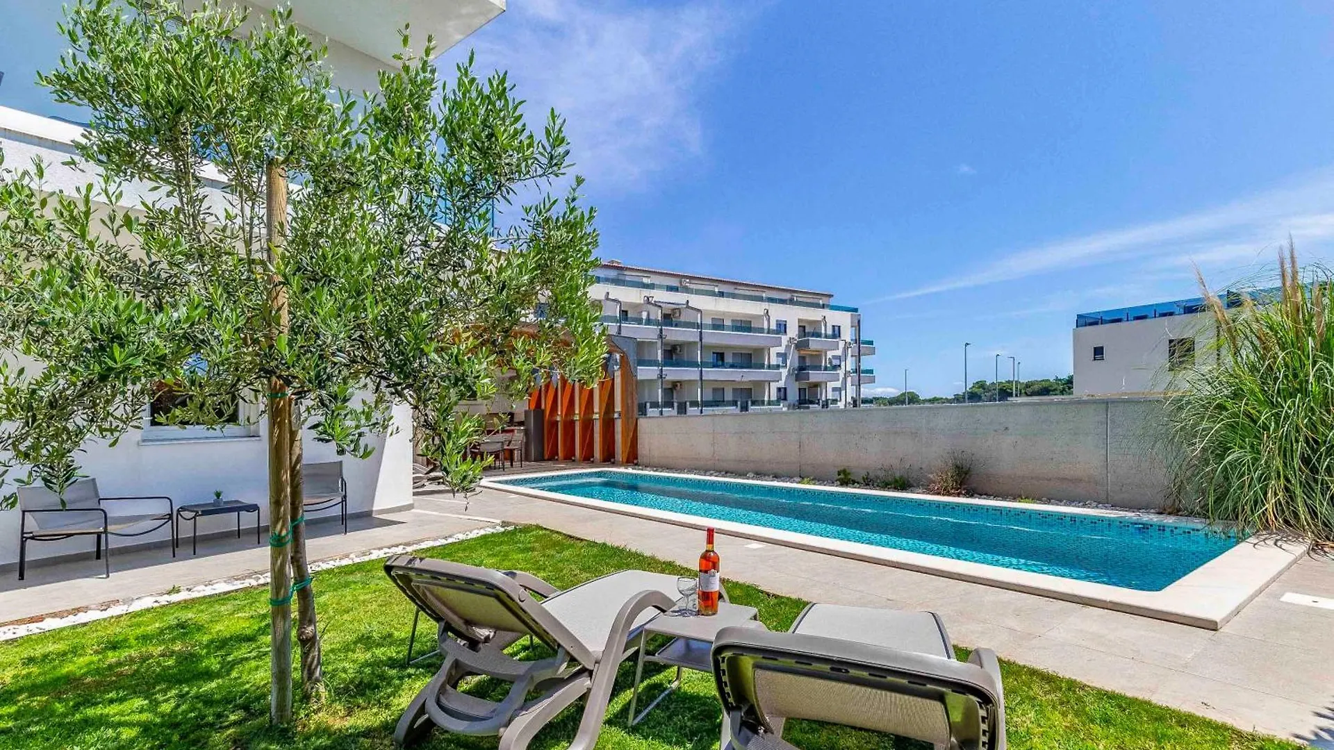 Villa Oceandream - Meerblick - Beheizter Pool - Hydromassage Medulin