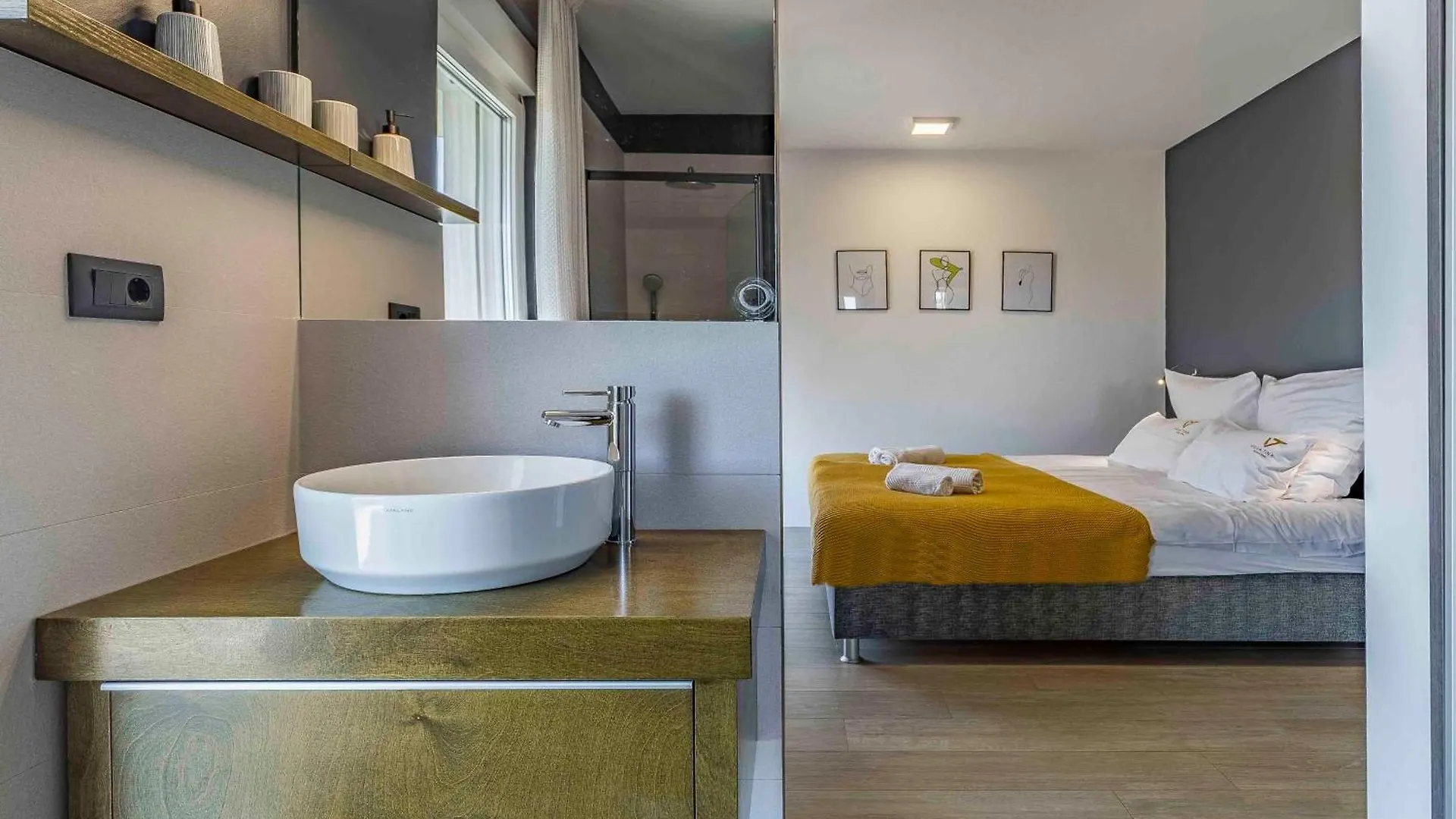 Villa Oceandream - Meerblick - Beheizter Pool - Hydromassage Medulin
